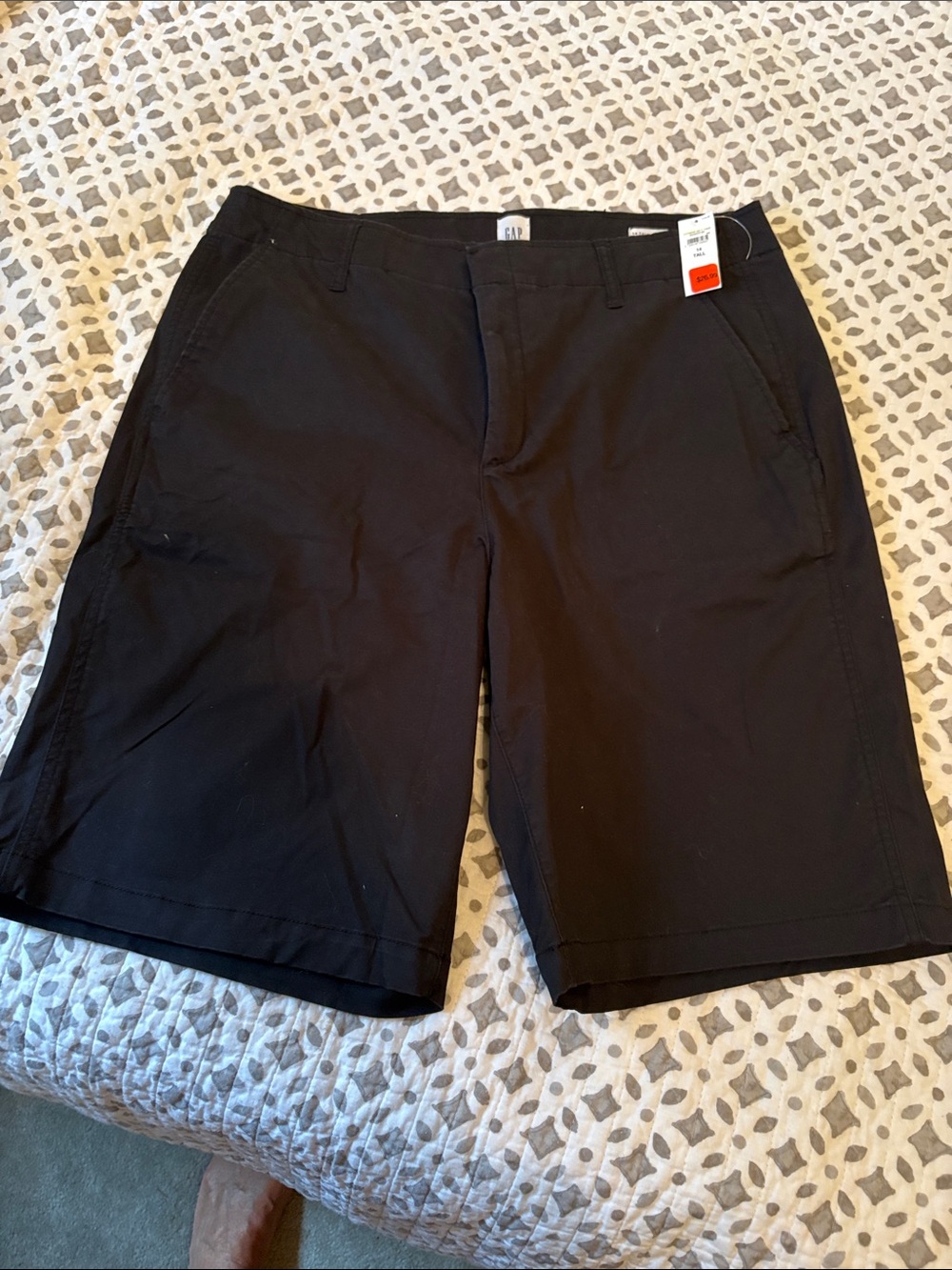 GAP Women's Black Casual Bermuda Shorts